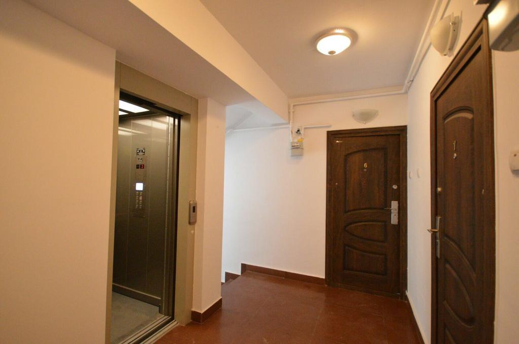 Апартаменты Apartament Enzo Нэводари Экстерьер фото